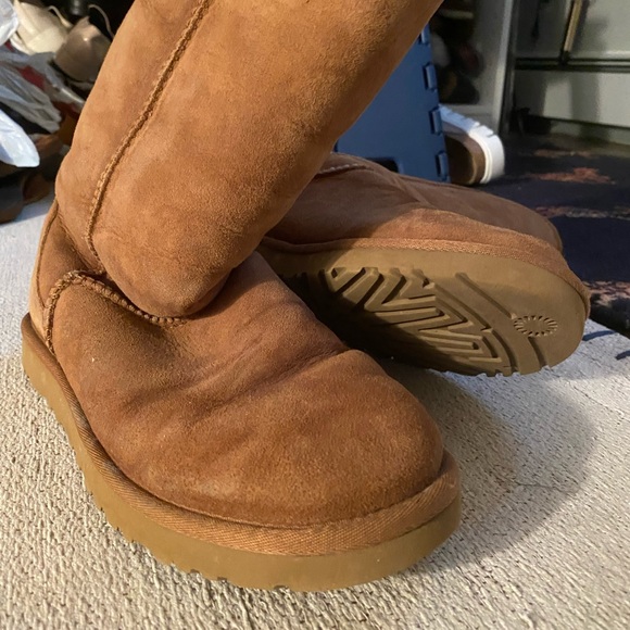 UGG Classic Tall II Boots in Chesnut - Picture 6 of 12